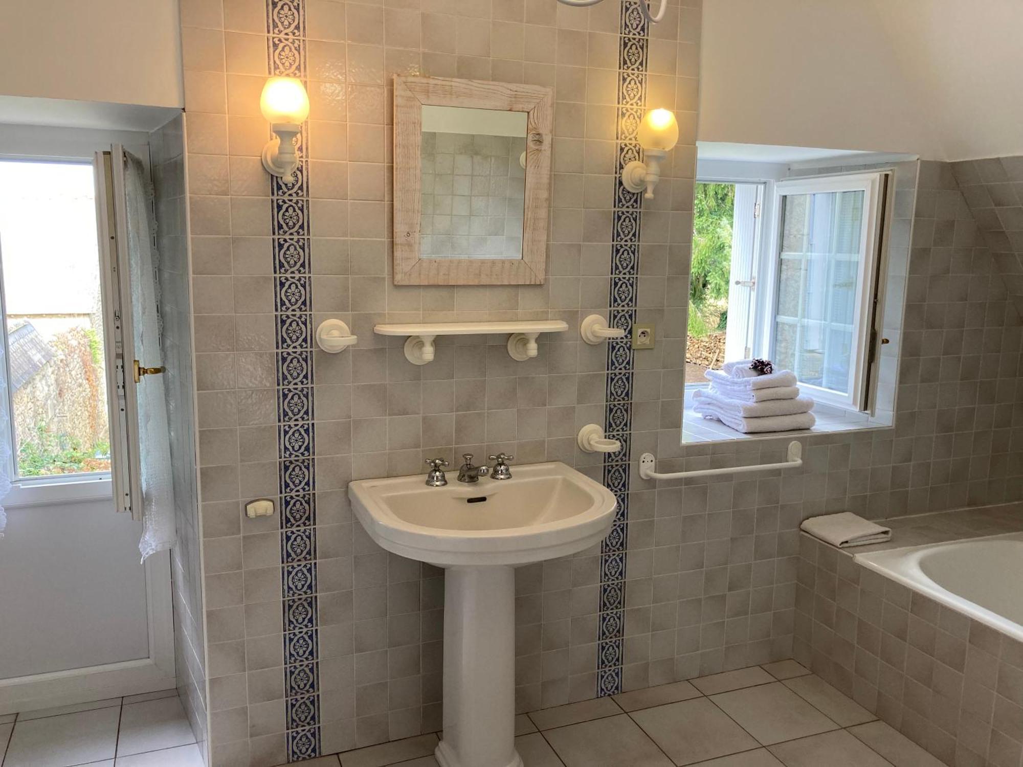 Manoir De Saint-Fiacre Bed & Breakfast Malansac Exterior photo